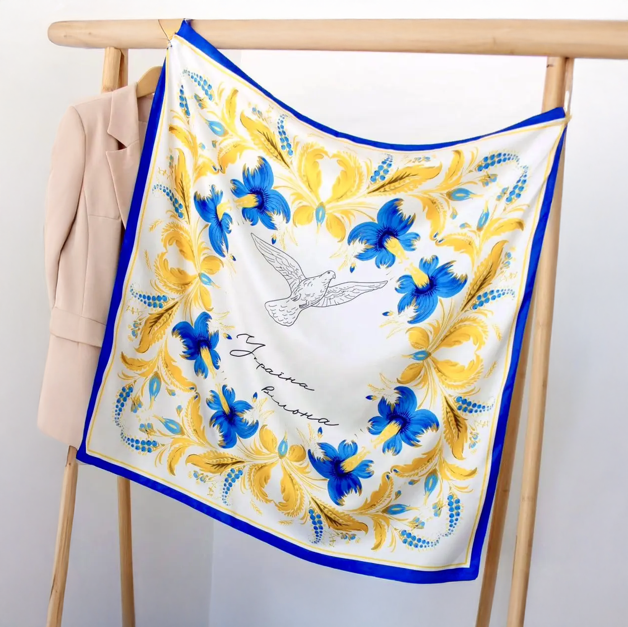 Scarf "Freedom Spirit"